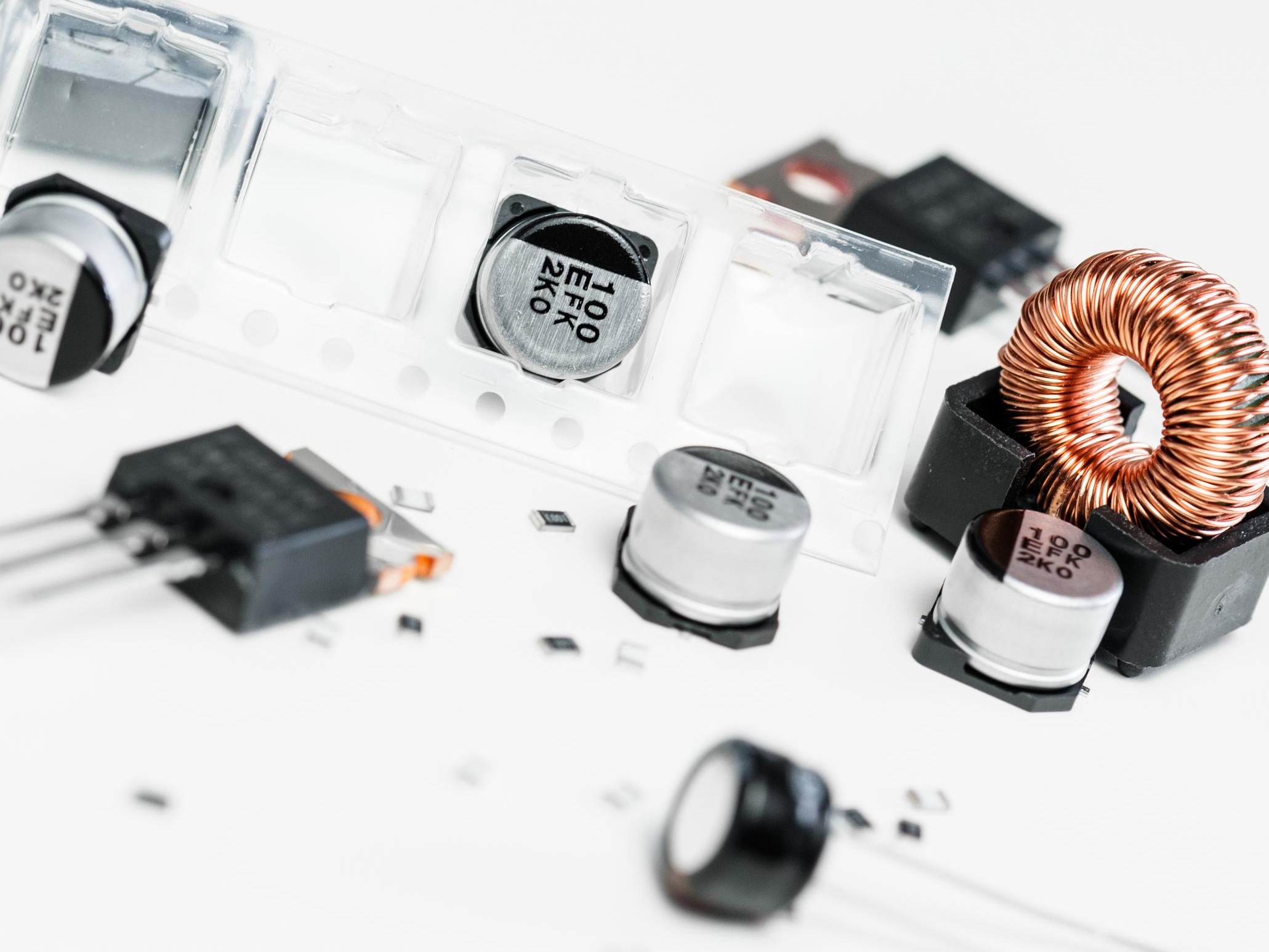 TDK to Spend 40 Billion Yen to Expand Thin-Film Inductor Capacity